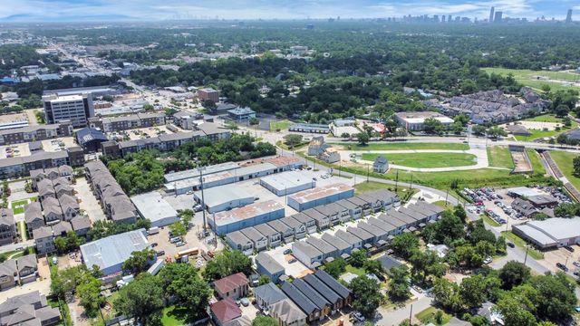1722 Summerlyn Terrace Drive, Houston, TX 77080
