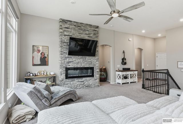 11606 S 111th Street, Papillion, NE 68046