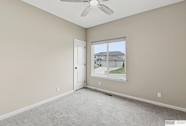 11606 S 111th Street, Papillion, NE 68046