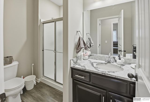 11606 S 111th Street, Papillion, NE 68046