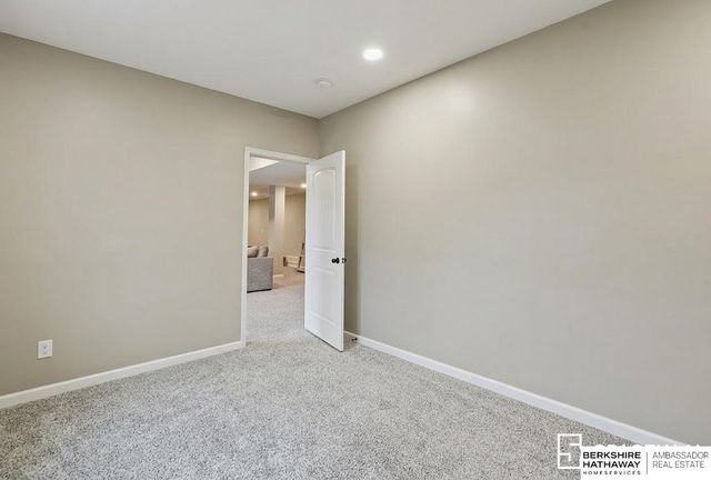 11606 S 111th Street, Papillion, NE 68046
