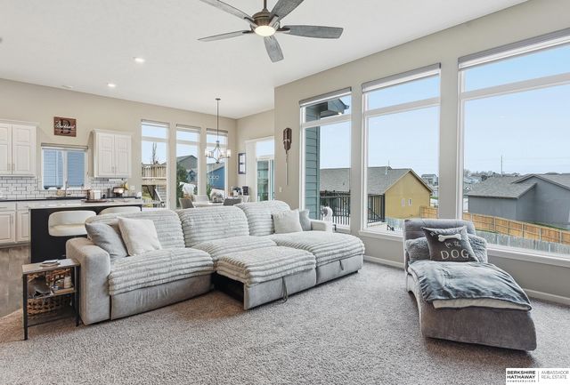 11606 S 111th Street, Papillion, NE 68046