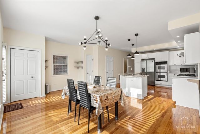 1215 W 33rd Street, Chicago, IL 60608