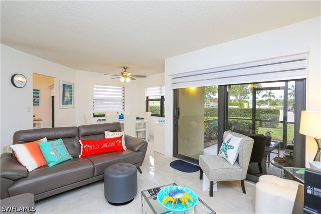 1522 Mainsail DR 2, Naples, FL 34114