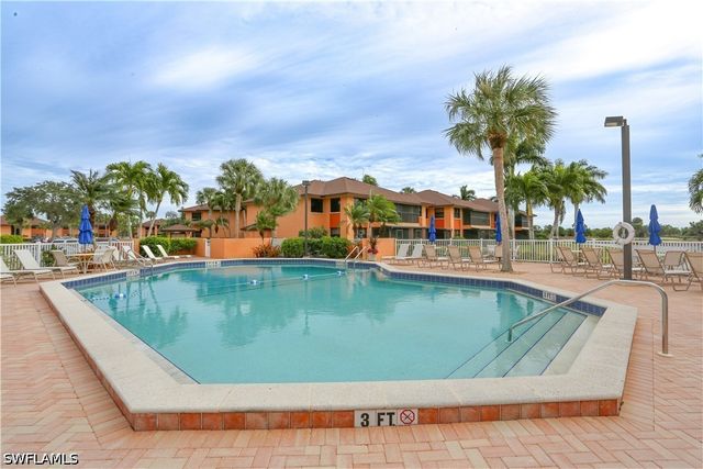 1522 Mainsail DR 2, Naples, FL 34114