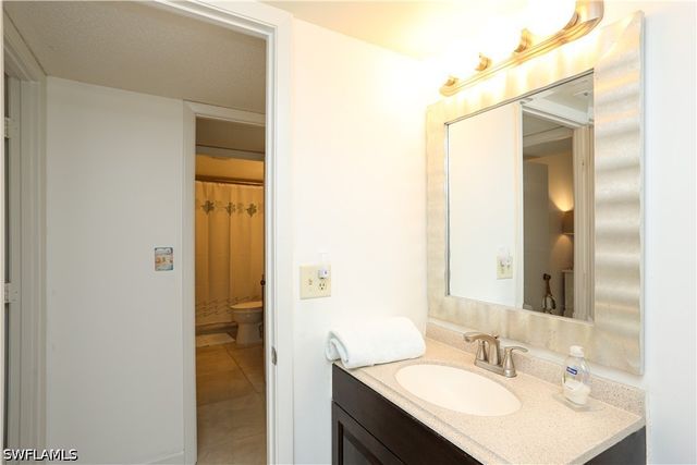 1522 Mainsail DR 2, Naples, FL 34114
