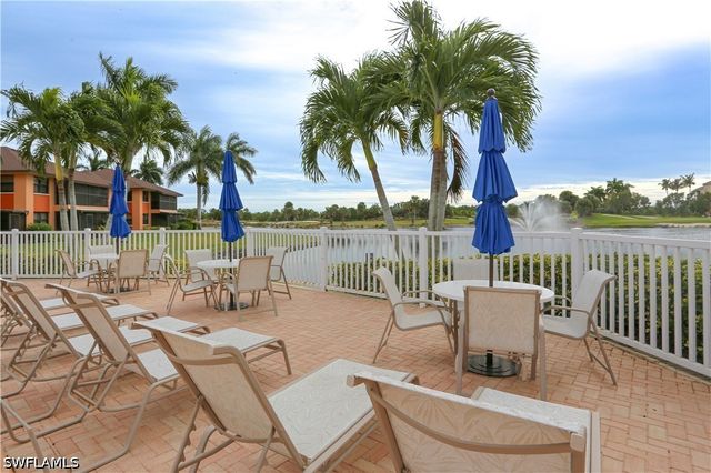 1522 Mainsail DR 2, Naples, FL 34114