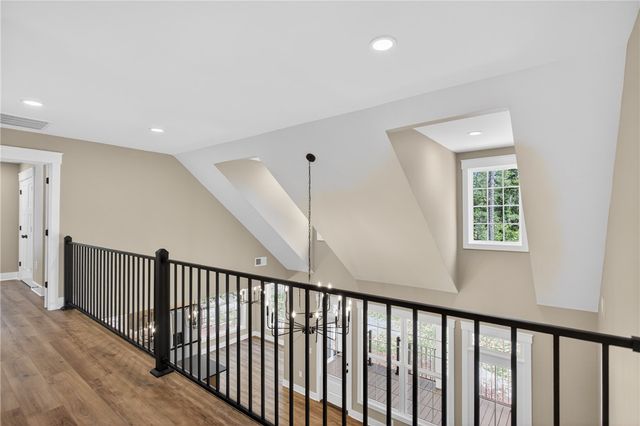 438 Falcons Lair West Drive, Walhalla, SC 29691
