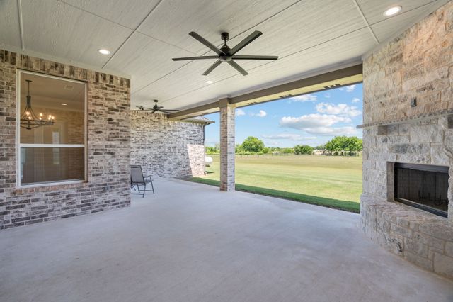 161 Frontera Drive, Decatur, TX 76234