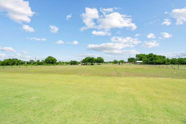 161 Frontera Drive, Decatur, TX 76234