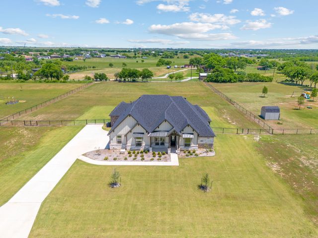 161 Frontera Drive, Decatur, TX 76234