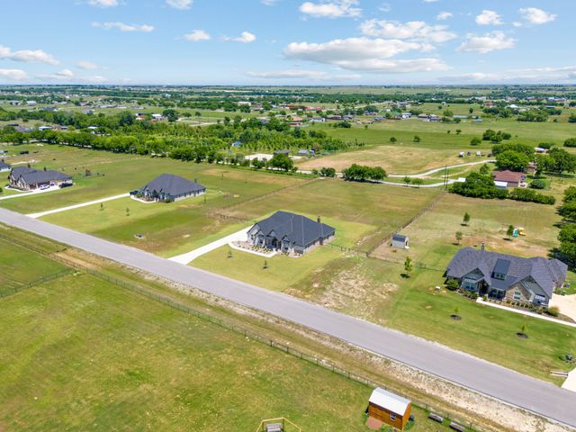 161 Frontera Drive, Decatur, TX 76234