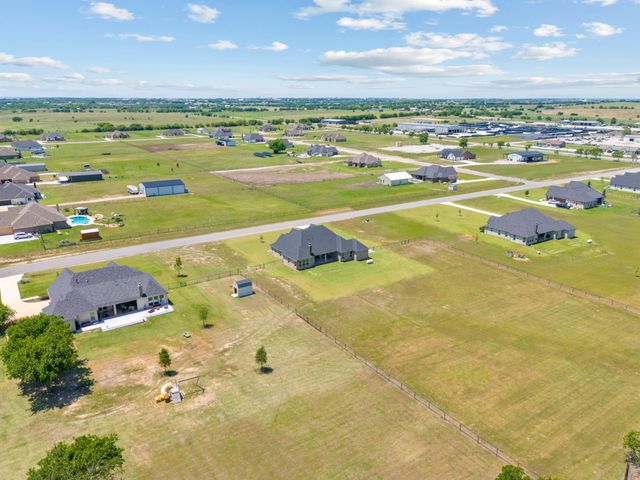 161 Frontera Drive, Decatur, TX 76234