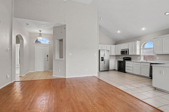 3804 Wellsburg Way, Fort Worth, TX 76244