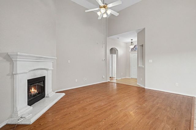 3804 Wellsburg Way, Fort Worth, TX 76244