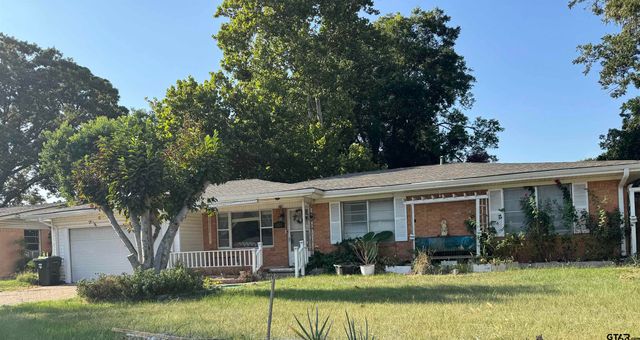 1428 Easy St, Tyler, TX 75701