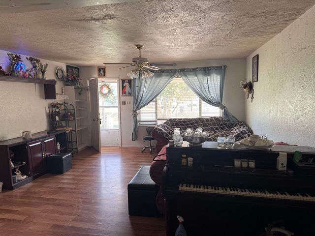 1428 Easy St, Tyler, TX 75701