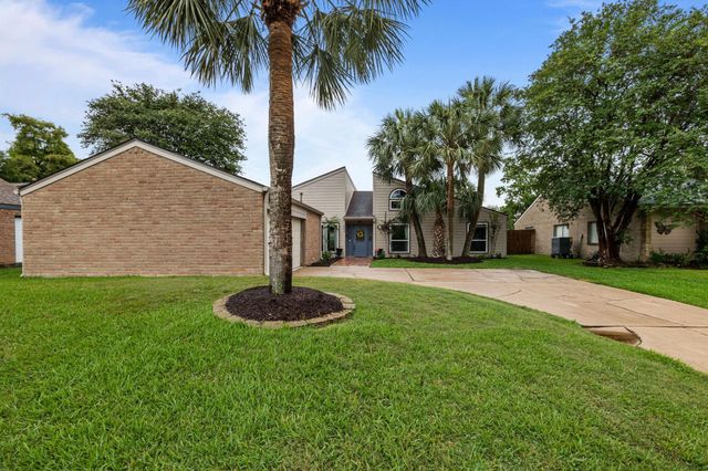 4322 Shady Springs Drive, Pasadena, TX 77586