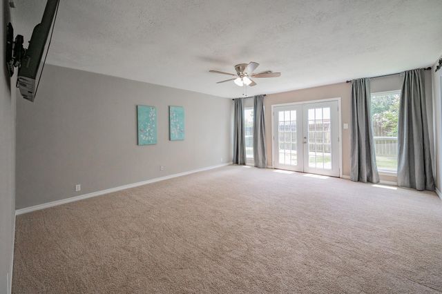 4322 Shady Springs Drive, Pasadena, TX 77586