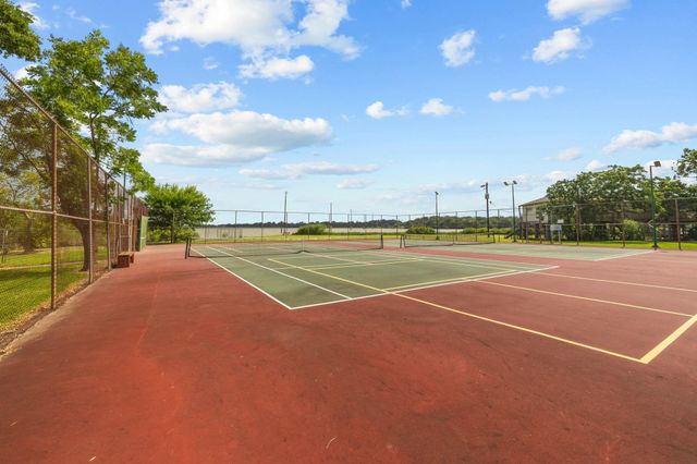 4322 Shady Springs Drive, Pasadena, TX 77586