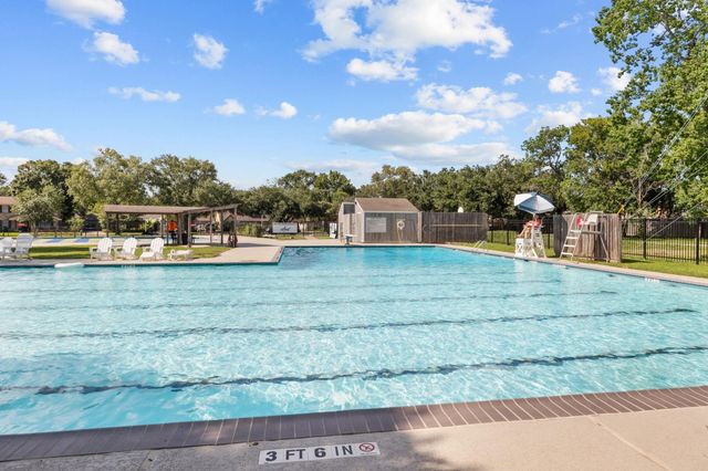 4322 Shady Springs Drive, Pasadena, TX 77586