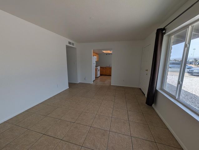 8929 W Campbell Avenue, Phoenix, AZ 85037