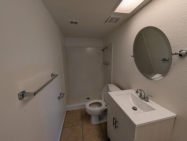 8929 W Campbell Avenue, Phoenix, AZ 85037