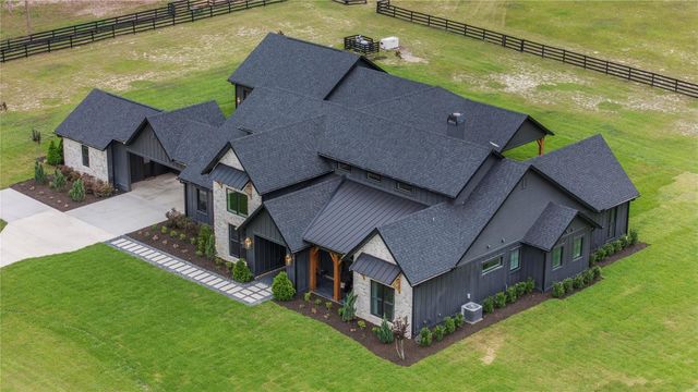 23741 RIDGE LINK ROAD, Eustis, FL 32736