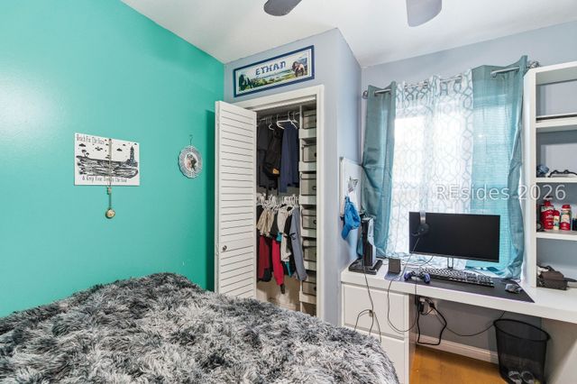 212 Middle Rd, Beaufort, SC 29907