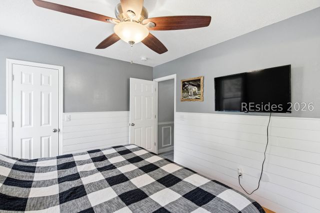 212 Middle Rd, Beaufort, SC 29907