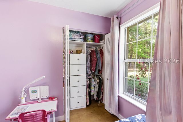 212 Middle Rd, Beaufort, SC 29907