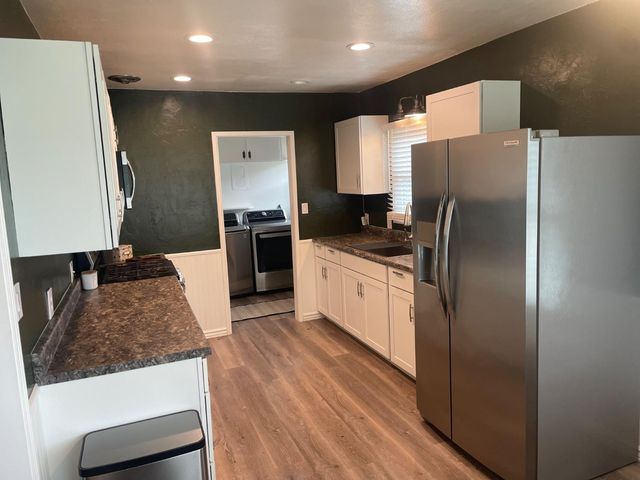 717 Tamarack Dr, Lodi, CA 95240