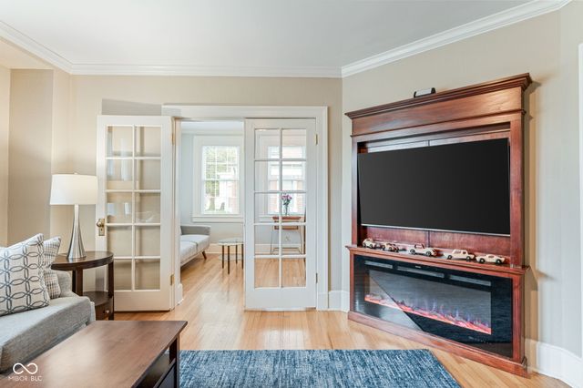 8424 E 56th Street, Indianapolis, IN 46216