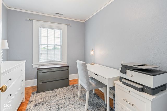 8424 E 56th Street, Indianapolis, IN 46216