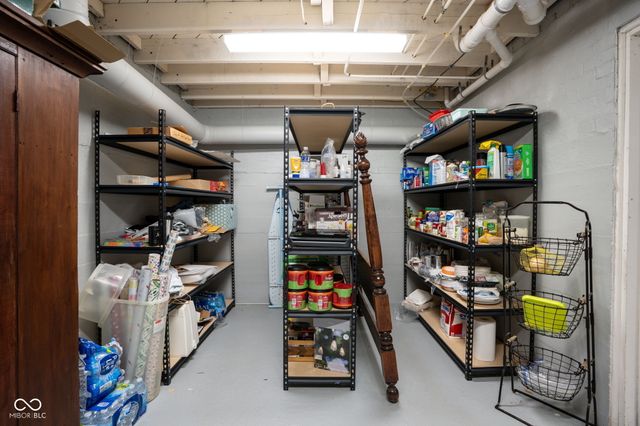 8424 E 56th Street, Indianapolis, IN 46216