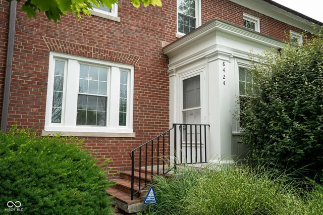 8424 E 56th Street, Indianapolis, IN 46216
