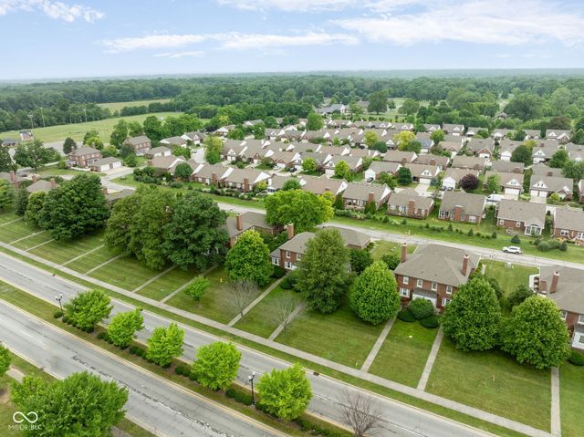 8424 E 56th Street, Indianapolis, IN 46216