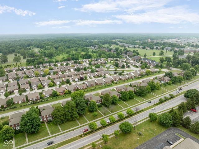 8424 E 56th Street, Indianapolis, IN 46216