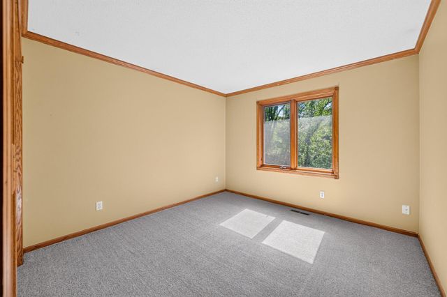 1220 118th Avenue NW, Coon Rapids, MN 55448