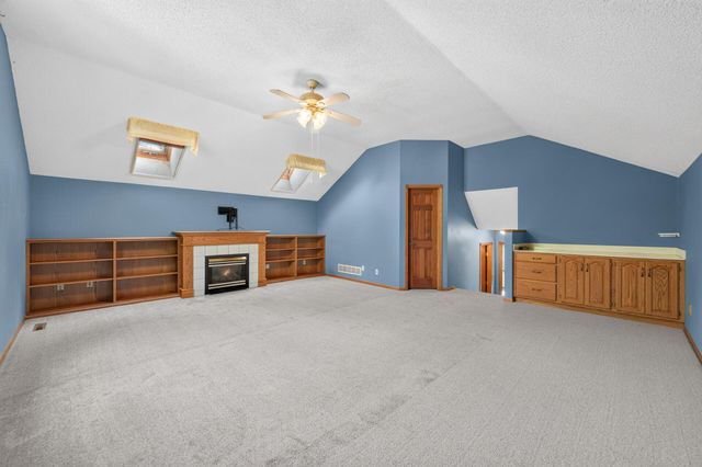 1220 118th Avenue NW, Coon Rapids, MN 55448