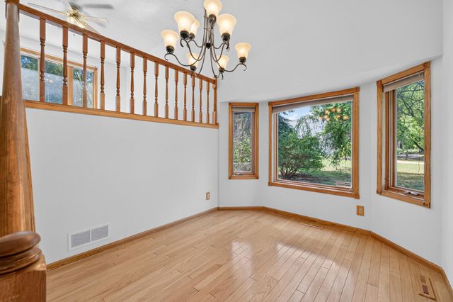1220 118th Avenue NW, Coon Rapids, MN 55448