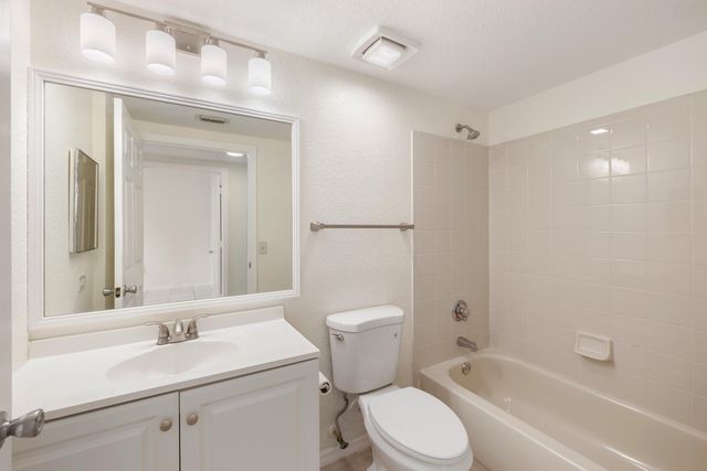 1307 Belmont Lane 1307, North Lauderdale, FL 33068
