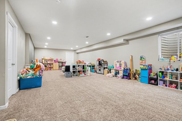 30353 Priem Road, Elkhart, IN 46514