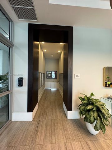 140 S Dixie Hwy 1035, Hollywood, FL 33020