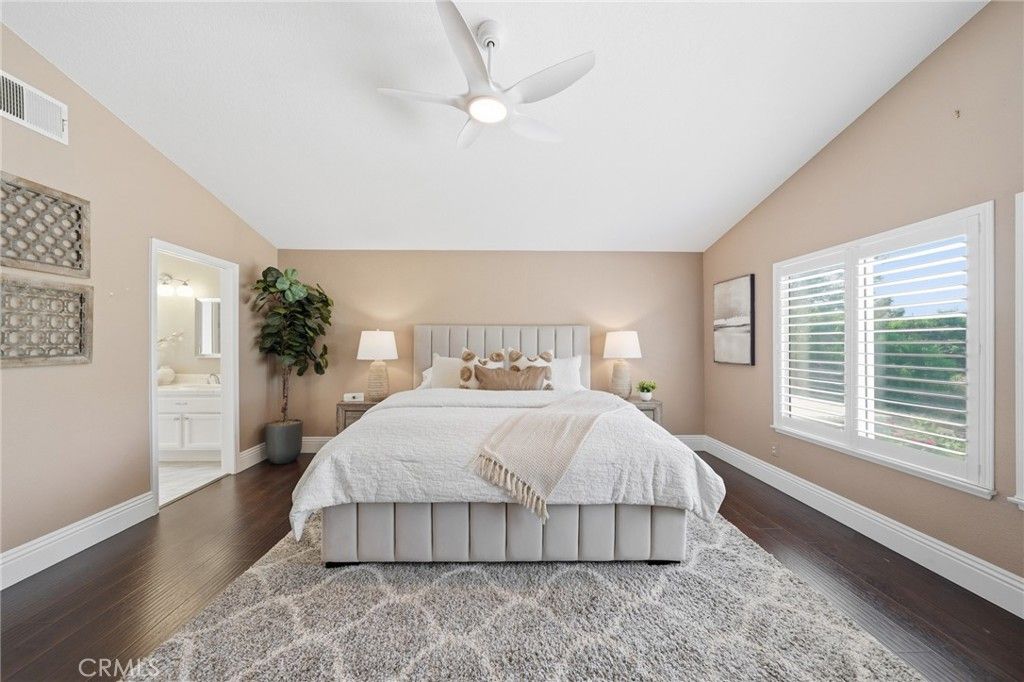 Image 25 of property listing at 17350 Summer Oak Pl, Yorba Linda, CA 92886