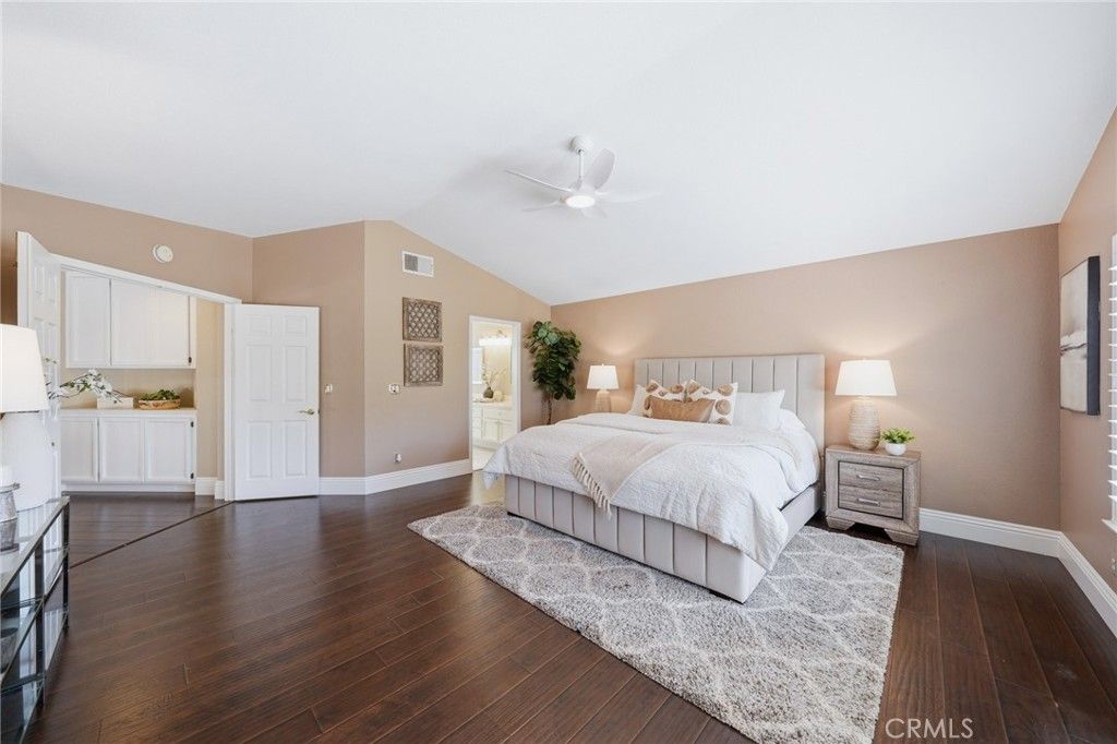 Image 27 of property listing at 17350 Summer Oak Pl, Yorba Linda, CA 92886