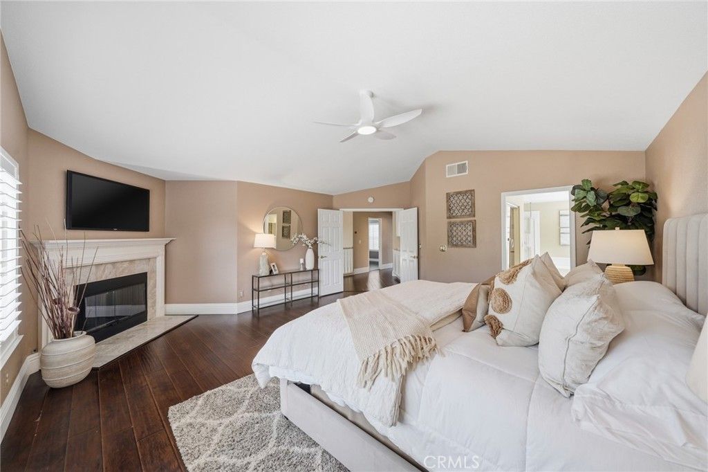 Image 28 of property listing at 17350 Summer Oak Pl, Yorba Linda, CA 92886