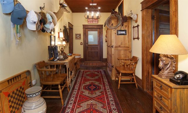 400 S Weldons Way, Graford, TX 76449