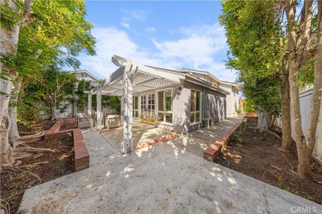 12 Oakdale, Irvine, CA 92604