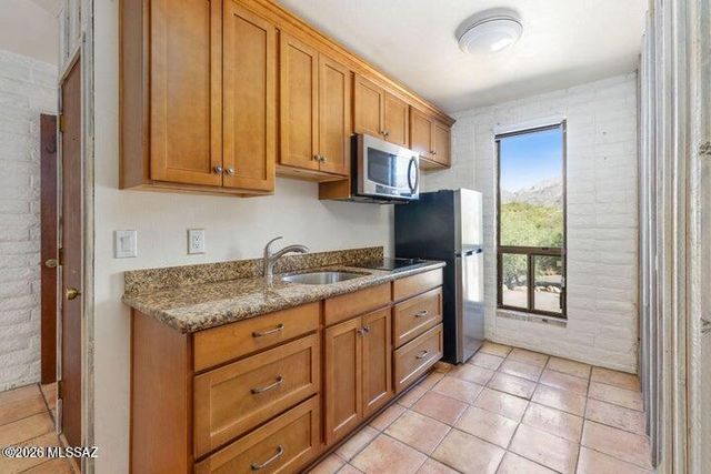 2940 E East Camino Juan Paisano # 1, Tucson, AZ 85718